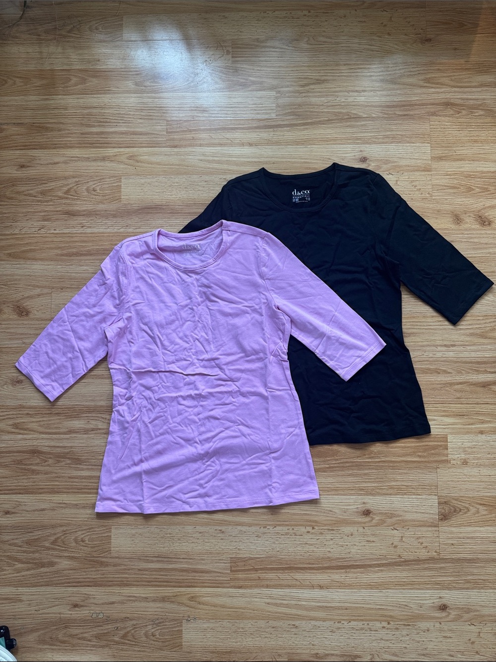 d&co. Essentials Scoop Neck Bundle 🔅 both XXS